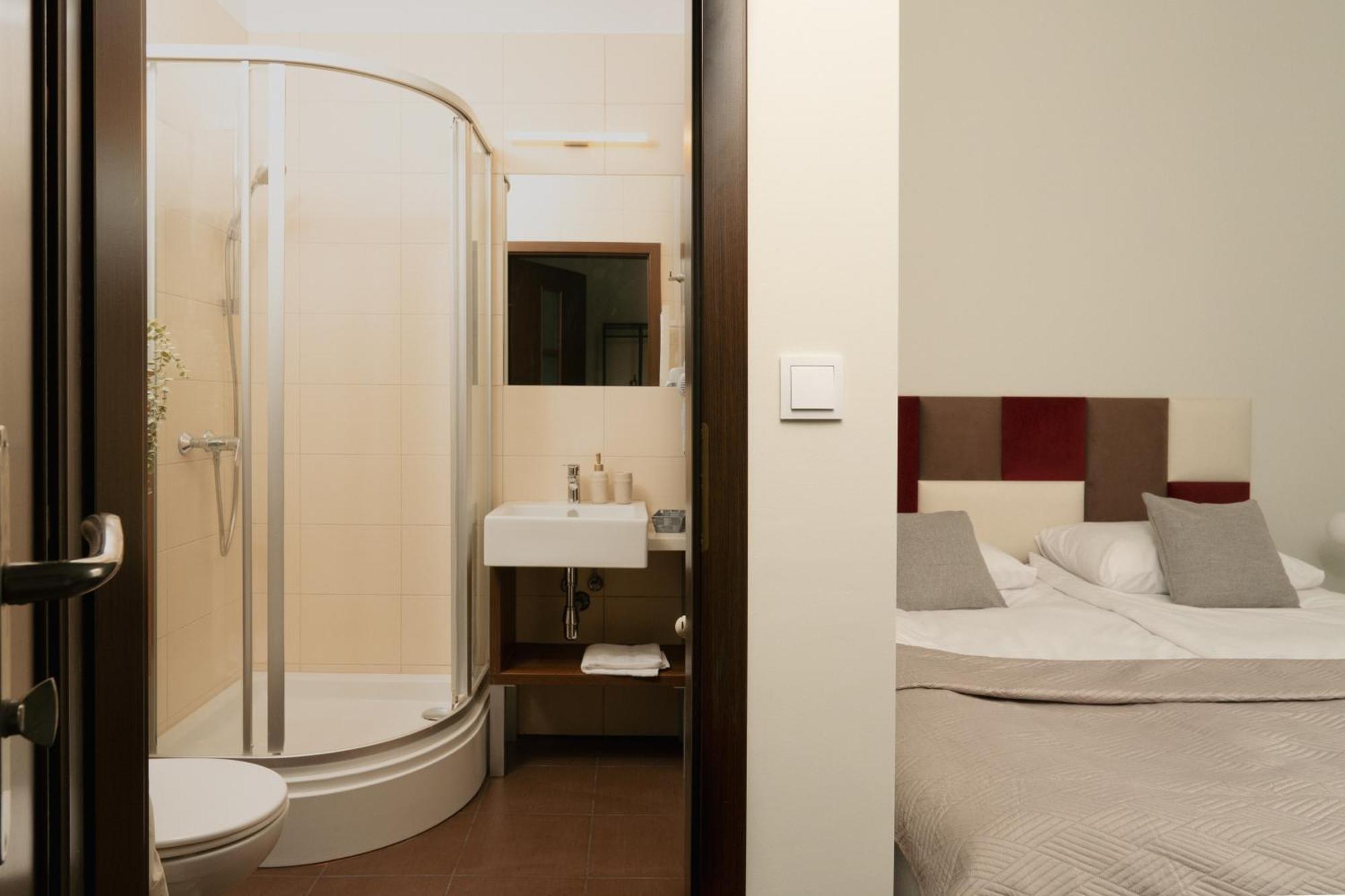 Expo Apartments Познань Экстерьер фото